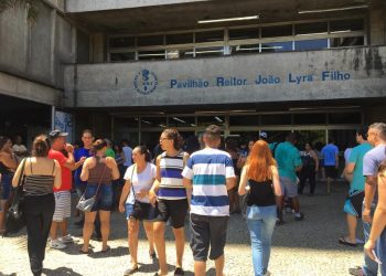 Ceciliano descarta pautar extinção da Uerj