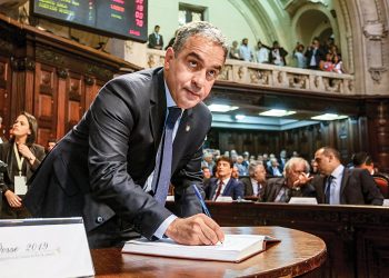 Alerj promulga 18 leis vetadas pelo Executivo