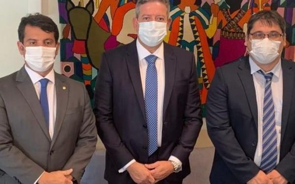 Arthur Lira recebe Dr Luizinho e Professor Lucas em Brasília