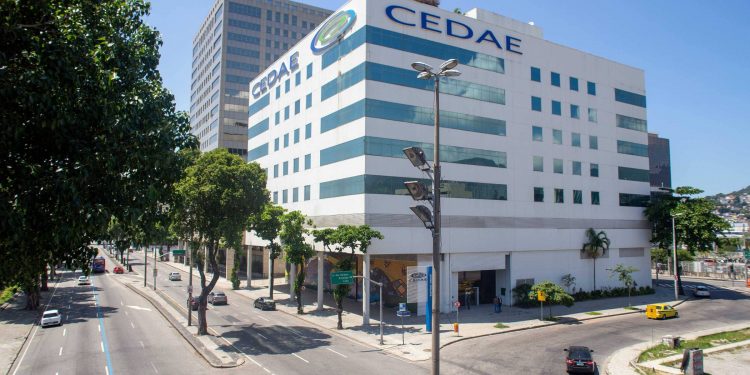 Recursos da venda da Cedae serão divididos entre 29 municípios