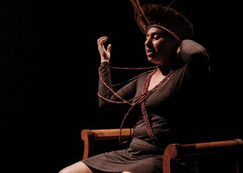 Grupo de Nova Iguaçu estreia espetáculo em busca de ancestralidade indígena