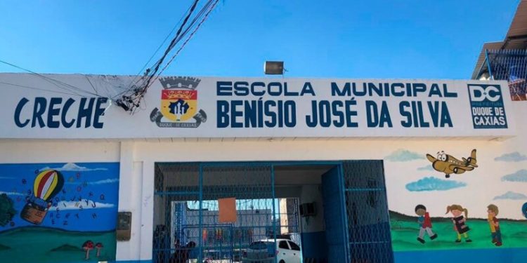 Duque de Caxias retoma aulas presenciais após recesso escolar