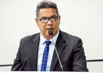 Nomeações para a Câmara de Mesquita serão devassadas por investigação: Suspeitas são de assessores fantasmas e “rachadinha”