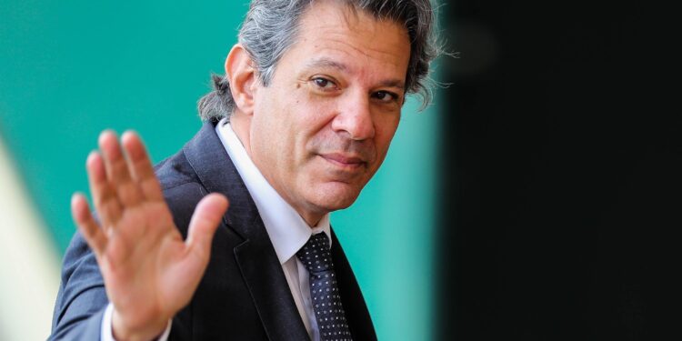 Haddad conta bastidores de foto ao lado de Tarcísio: ‘Bolsonaro nem passa pela minha cabeça’