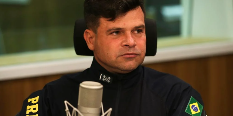 Moraes vê ‘conduta ilícita e gravíssima’ de Silvinei Vasques ao comandar blitze da PRF no 2º turno