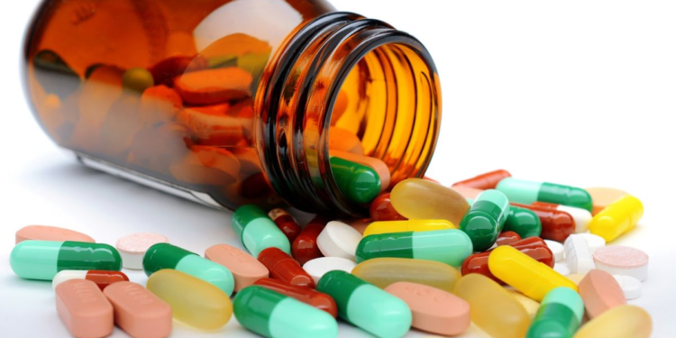 MPRJ apresenta projeto que agiliza e reduz tempo das análises de preços de medicamentos