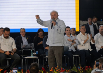 Lula diz que polícia não pode confundir pessoas pobres com bandidos