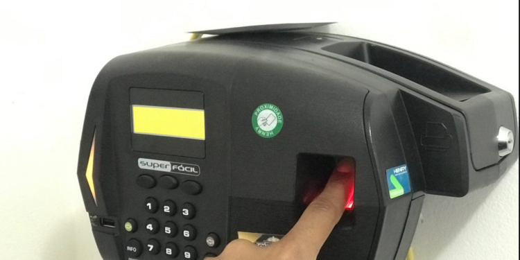 MPRJ ajuíza ação de improbidade administrativa contra ex-coordenador de Emergência da Prefeitura de Vassouras acusado de falsificar folhas de ponto