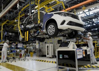 Atividade econômica tem alta de 0,44% em julho