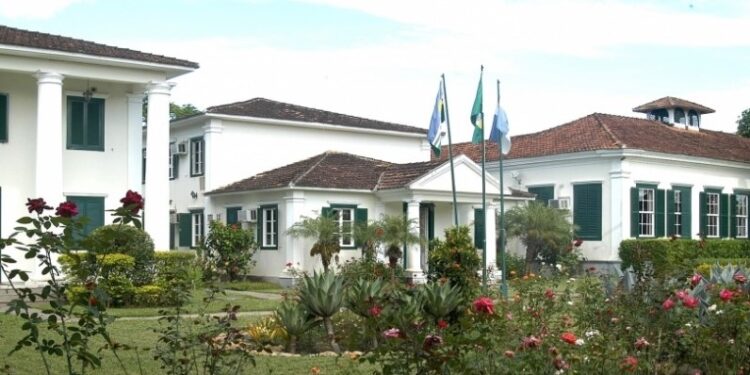 MPRJ obtém sentença condenando Quissamã a exonerar todos os servidores em situação de nepotismo