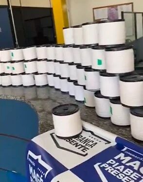 Homem é detido transportando 150 carretéis de linha chilena na Baixada Fluminense