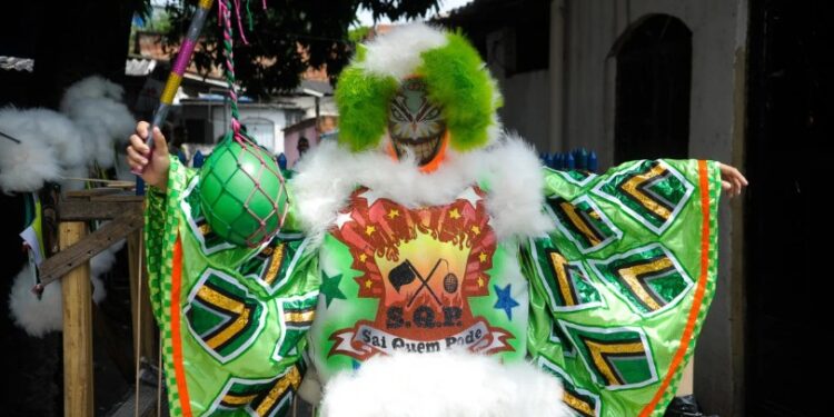 Carnaval 2024: Guapimirim fará reunião com representantes de turmas de bate-bolas