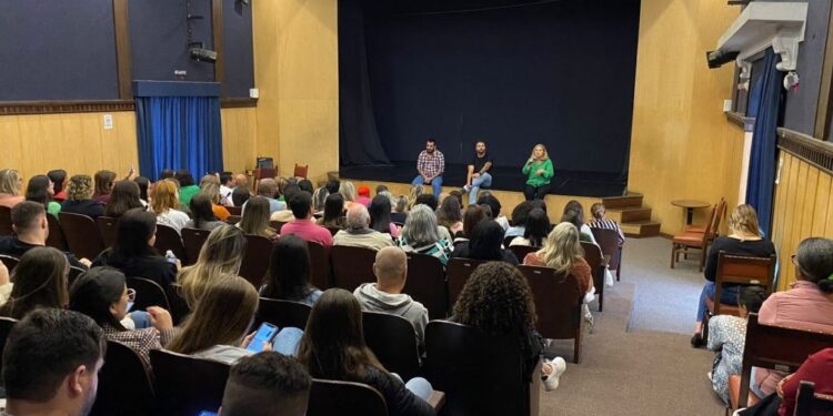 Teresópolis recebe fórum regional sobre políticas de saúde mental