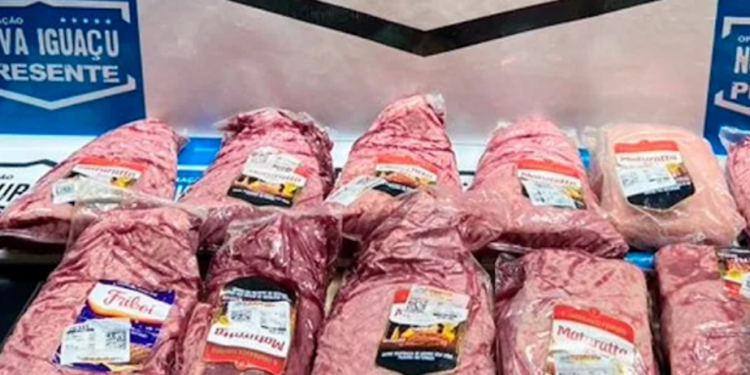 Segurança Presente prende dupla tentando furtar peças de carne na Baixada