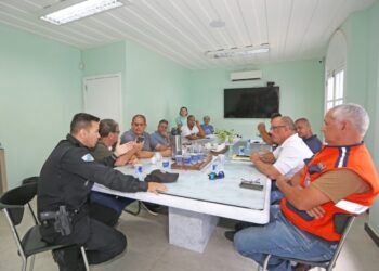 Esquema de segurança para o Aniversário de Búzios começa a ser montado . Reunião envolveu vários setores.