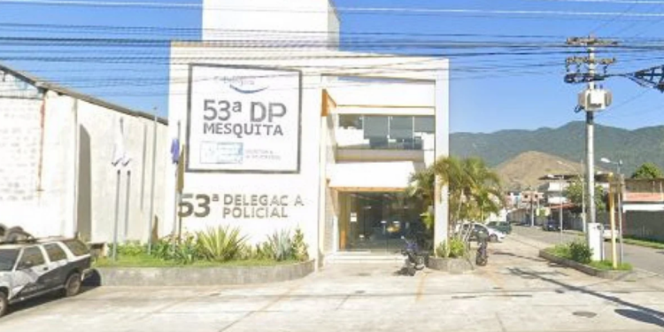 PM apura conduta de agente suspeito de agredir jovem durante abordagem em Mesquita