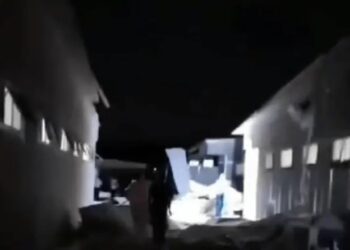 Pacientes são transferidos após telhado de hospital desabar em Nova Iguaçu