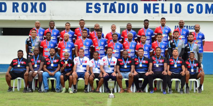Belford Roxo recebe a Taça Maracanã