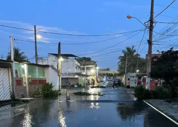 Rompimento de adutora no Rio prejudica abastecimento de água