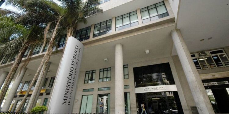 Suspenso a pedido do MP o contrato sem licitação com escritório de advocacia