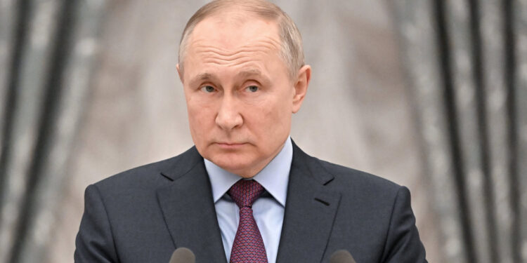 Putin ameaça recorrer a armas nucleares “capazes de aniquilar a civilização”.
