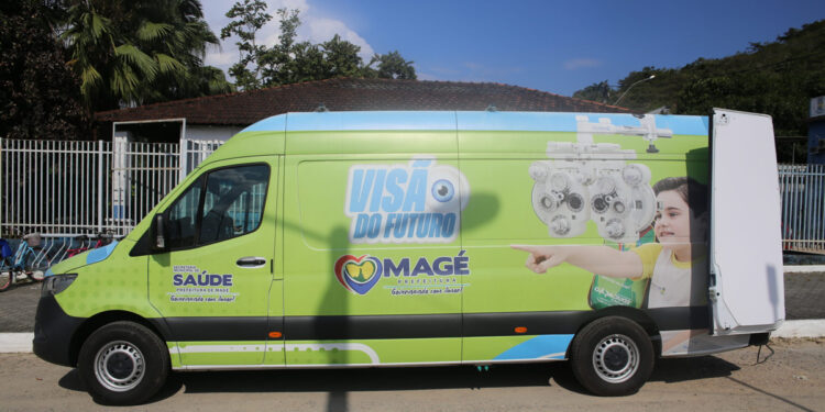 Magé apresenta novo serviço móvel de oftalmologia.