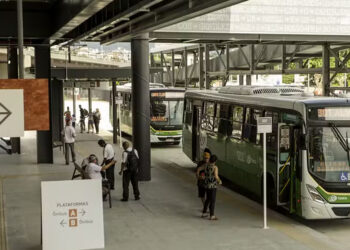 A partir de sábado, o Terminal Gentileza será o ponto final de cinco linhas de ônibus.