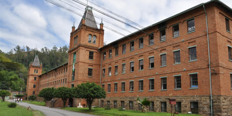 Se não fosse pela rápida intervenção do TCE, o contrato da empresa do ex-secretário de Turismo e Cultura de  Paracambi teria sido superior a R$ 5 milhões.