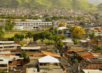 Dois DJs mortos e um cantor ferido em confronto na comunidade do Catiri.