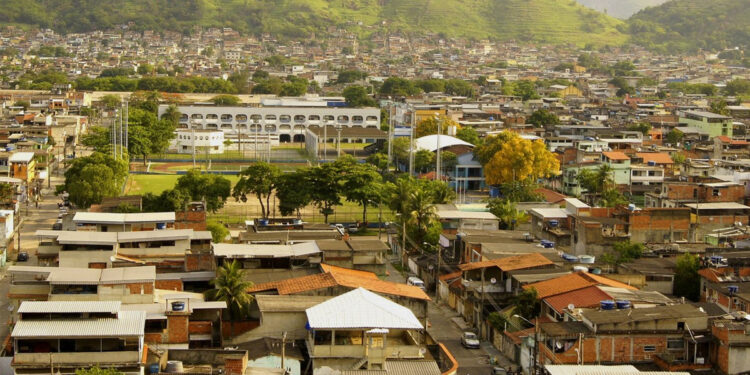 Dois DJs mortos e um cantor ferido em confronto na comunidade do Catiri.