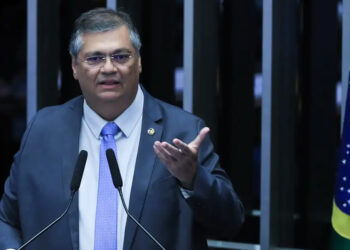 Dino, novo ministro do STF, está prestes a assumir 340 processos. Confira os principais: