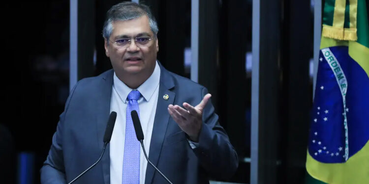 Dino, novo ministro do STF, está prestes a assumir 340 processos. Confira os principais: