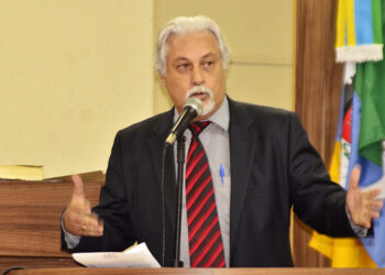 Vereador  Genildo Gandra volta à Câmara Municipal de Itaguaí.