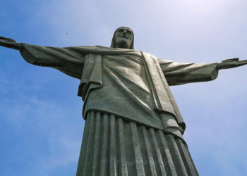 Rio realiza a caminhada “Prevenção Presente” para conscientizar sobre o abuso de drogas.