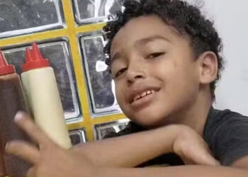 Desaparecimento de Édson David, o menino que sumiu na Praia da Barra, completa dois meses nesta segunda-feira.