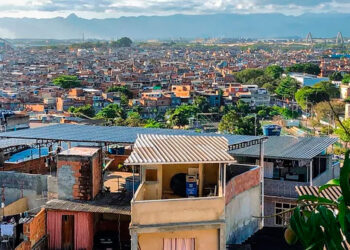 Prefeito e Secretária lançam o programa Cada Favela uma Floresta, na Maré, nesta sexta-feira (29).