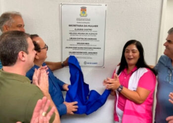 A Prefeitura inaugura sede da Secretaria da Mulher em Caxias.
