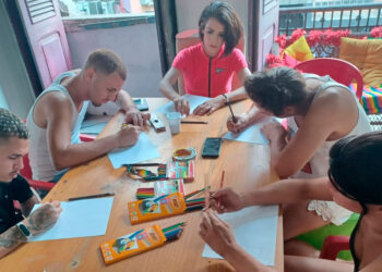 Grupo Pela Vidda-RJ está oferecendo cursos gratuitos para a comunidade LGBTIQA+.