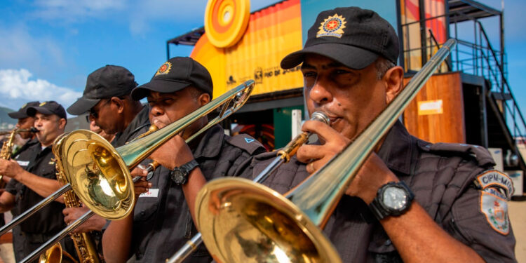 Banda Sinfônica da PM se apresenta em Copacabana neste domingo, como parte do Verão #tônoRio.