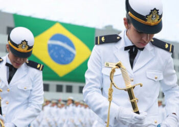 Foi divulgado o edital do concurso da Marinha para capelão.
