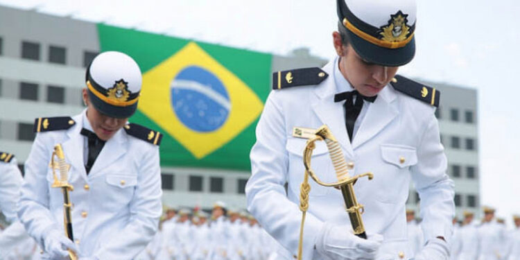 Foi divulgado o edital do concurso da Marinha para capelão.