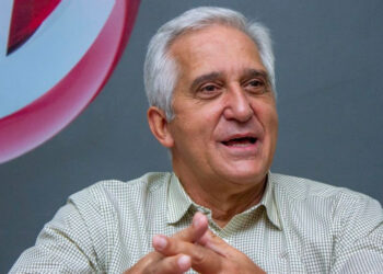 Com a votação de Danielzinho, Comte volta à Alerj.