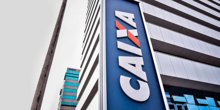 Caixa inicia pagamento do Pé-de-Meia, programa de incentivo a estudantes.