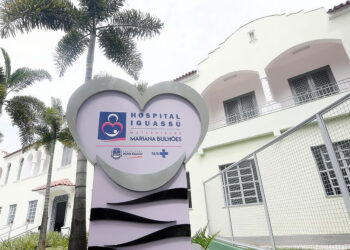Hospital de Nova Iguaçu reabre com maternidade modernizada.