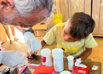 Em 9 comunidades Yanomami, 94% dos indígenas apresentam alto nível de contaminação por mercúrio. Foto: Fiocruz/Divulgação.