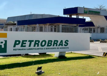 Mais de mil vagas serão abertas pelo Programa Petrobras Jovem Aprendiz.