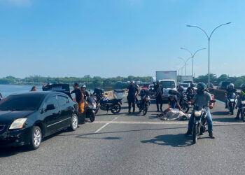 Acidente grave na Linha Vermelha resulta em uma pessoa morta e outra ferida.