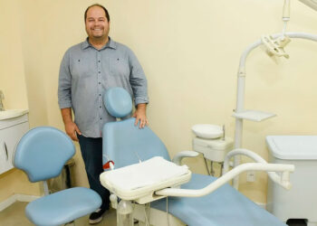 Unidos de Vila Isabel reinaugurou seu centro odontológico e deu início a um programa de tratamento odontológico gratuito para crianças.
