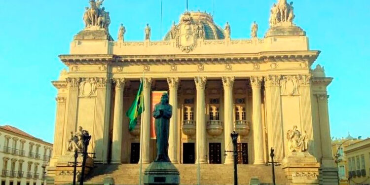 Alerj recebe Procuradoria da Mulher nesta segunda-feira.
