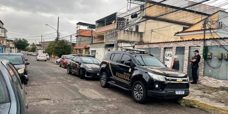 Uma ação de combate à exploração sexual infantil ocorre no Rio.